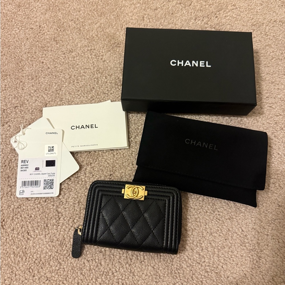 Chanel Le Boy Zipper Wallet Black Caviar Leather Full Set